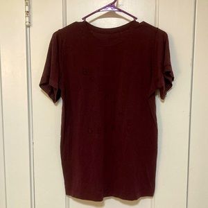 Lululemon “Breathe deeply” tshirt.